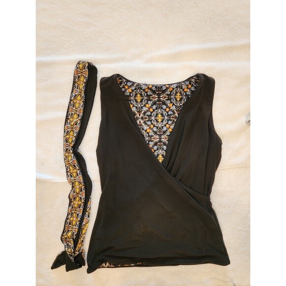 WHBM Sleeveless Reversible Floral Yellow Black Faux Wrap Top Small - Picture 3 of 7